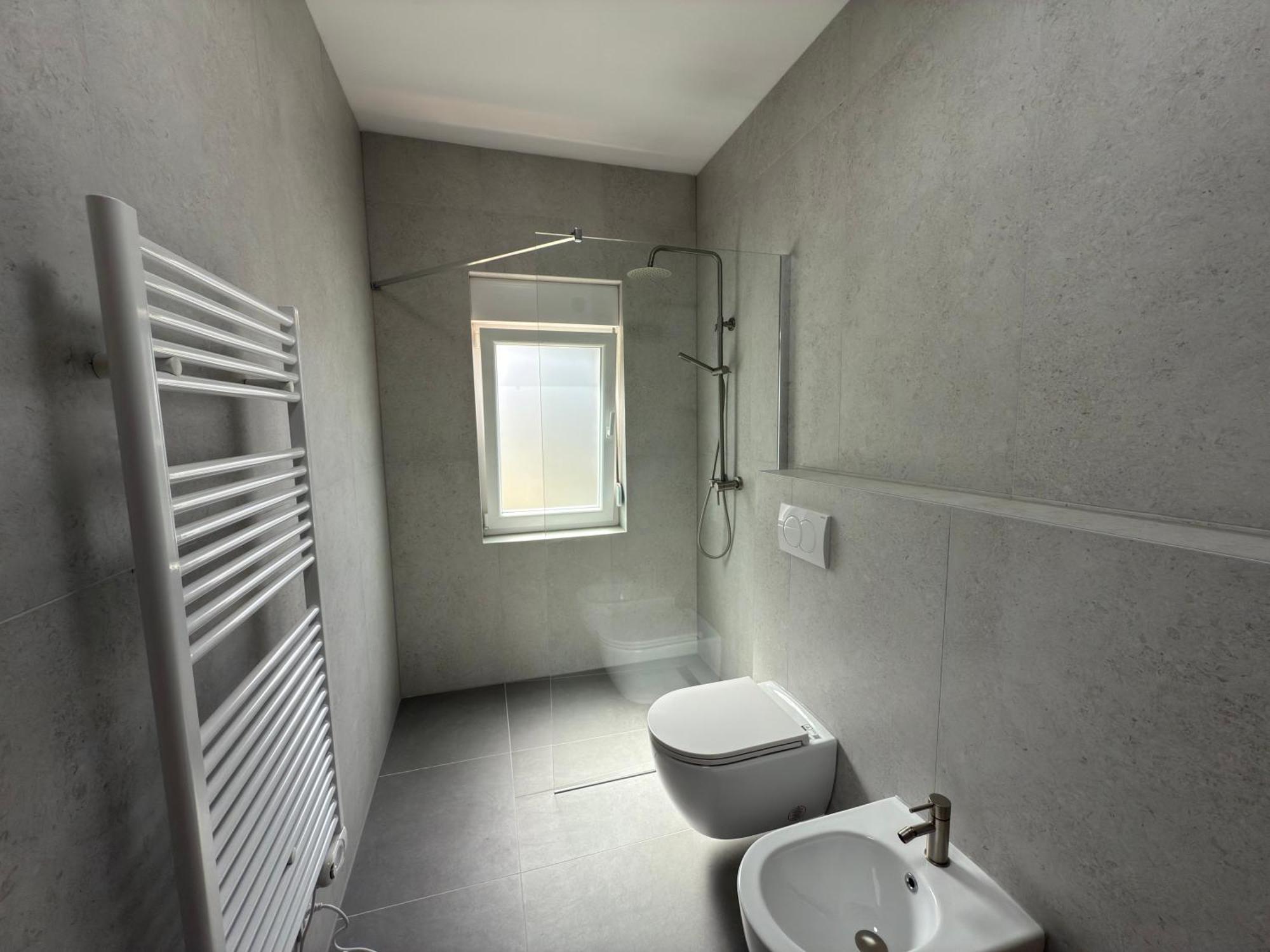 Apartmani Tatjana โนวาลยา ภายนอก รูปภาพ